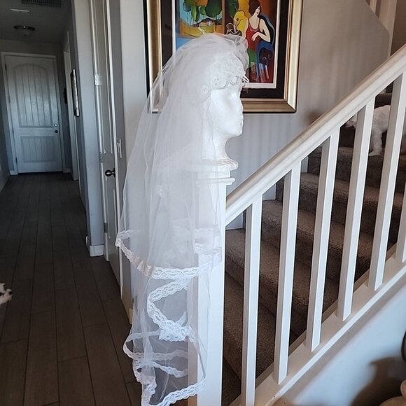 Vintage Juliette Cap Ivory Wedding Veil Pearl Beaded Headpiece with double Veil - Picture 4 of 7